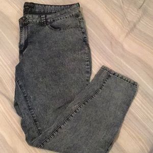 Forever 21 plus wash out color stretchy jeans
